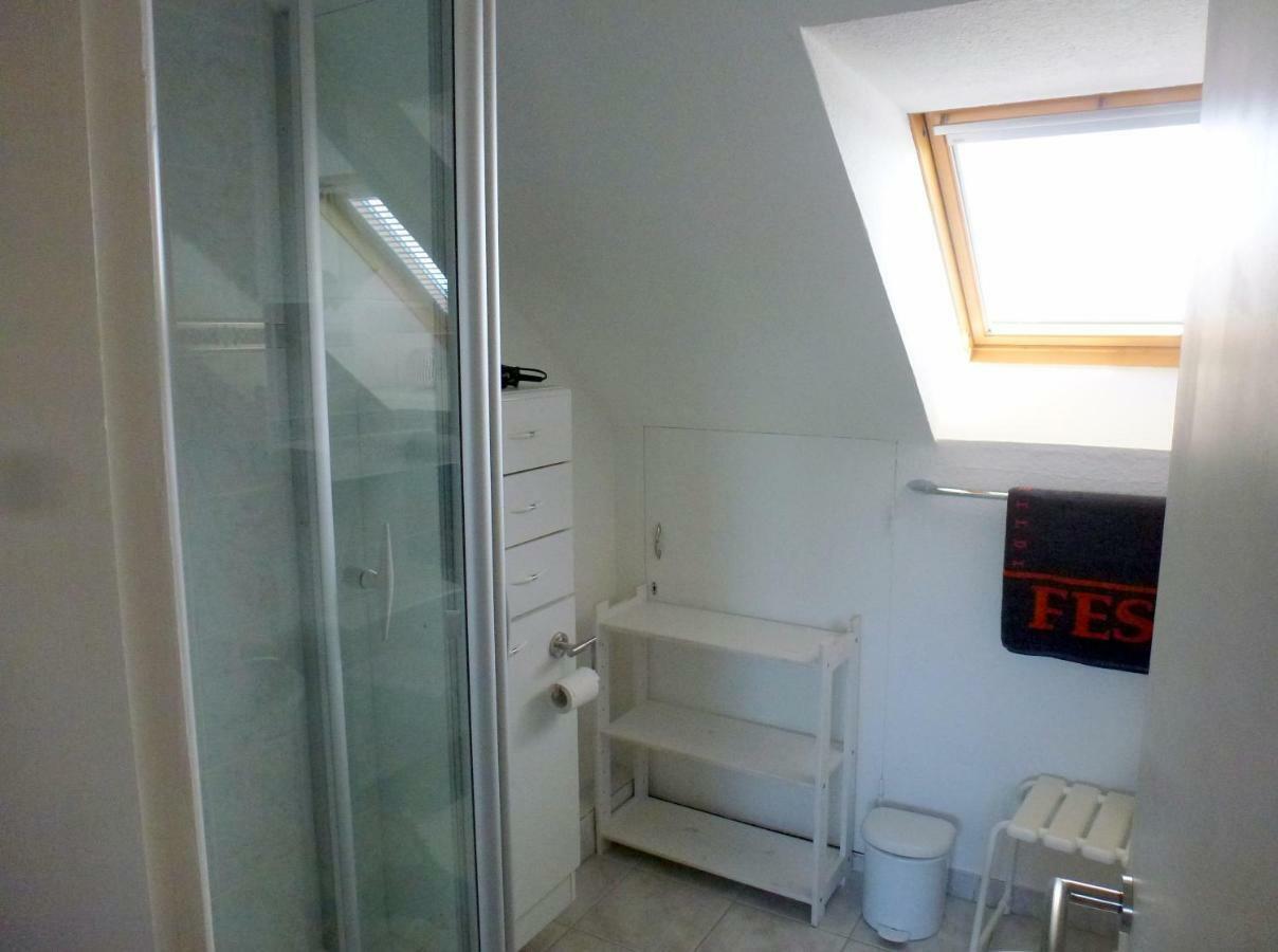 Ferienwohnung Am Runenstein 7 Busdorf Bagian luar foto